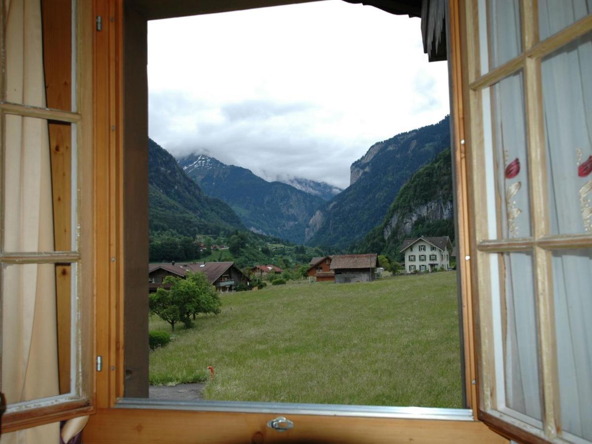 Pristine Home In A Charming Village Large Grassy Sunbathing Area View Of The M Nch And Jungfrau Wilderswil Luaran gambar